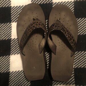 Volatile brown faux croc skin wedge sandals size 8‎
